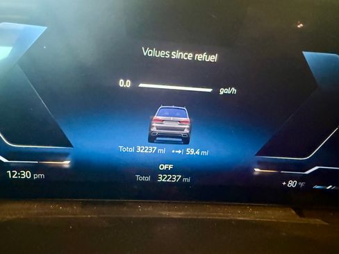 Used 2025 BMW X7 xDrive40i w/ Executive Package AWD/4WD image 11
