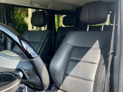 Used 2018 Mercedes-Benz G 550 image 5