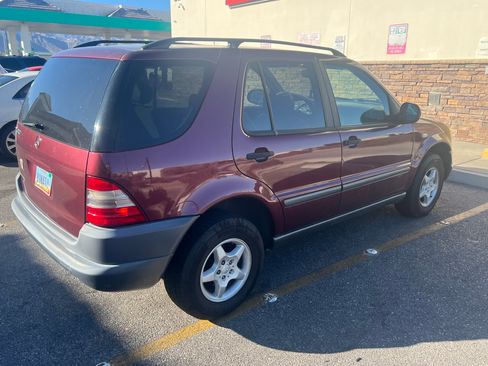 Used 1998 Mercedes-Benz ML 320 4MATIC image 10