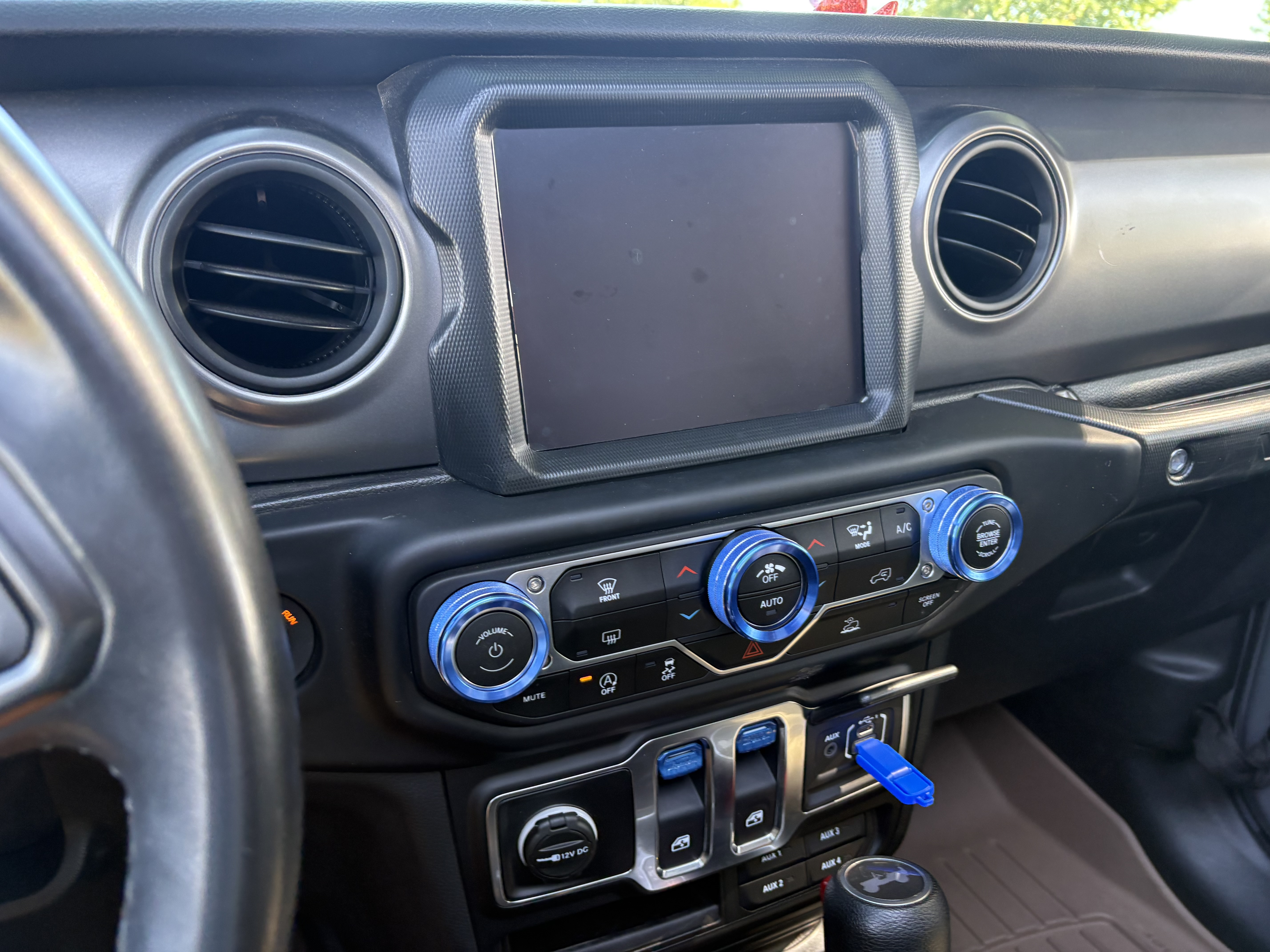 Used 2021 Jeep Wrangler Sport AWD/4WD image 18
