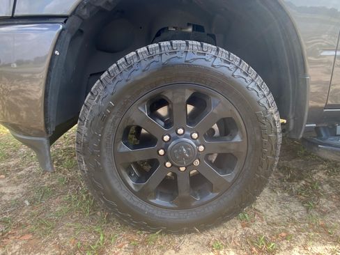 Used 2024 RAM 3500 Laramie w/ Night Edition image 19