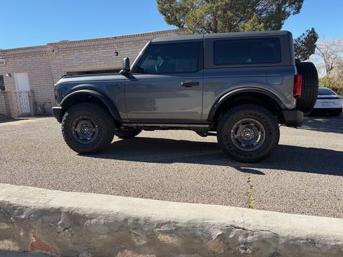 Used 2025 Ford Bronco 2-Door w/ Sasquatch Package image 8