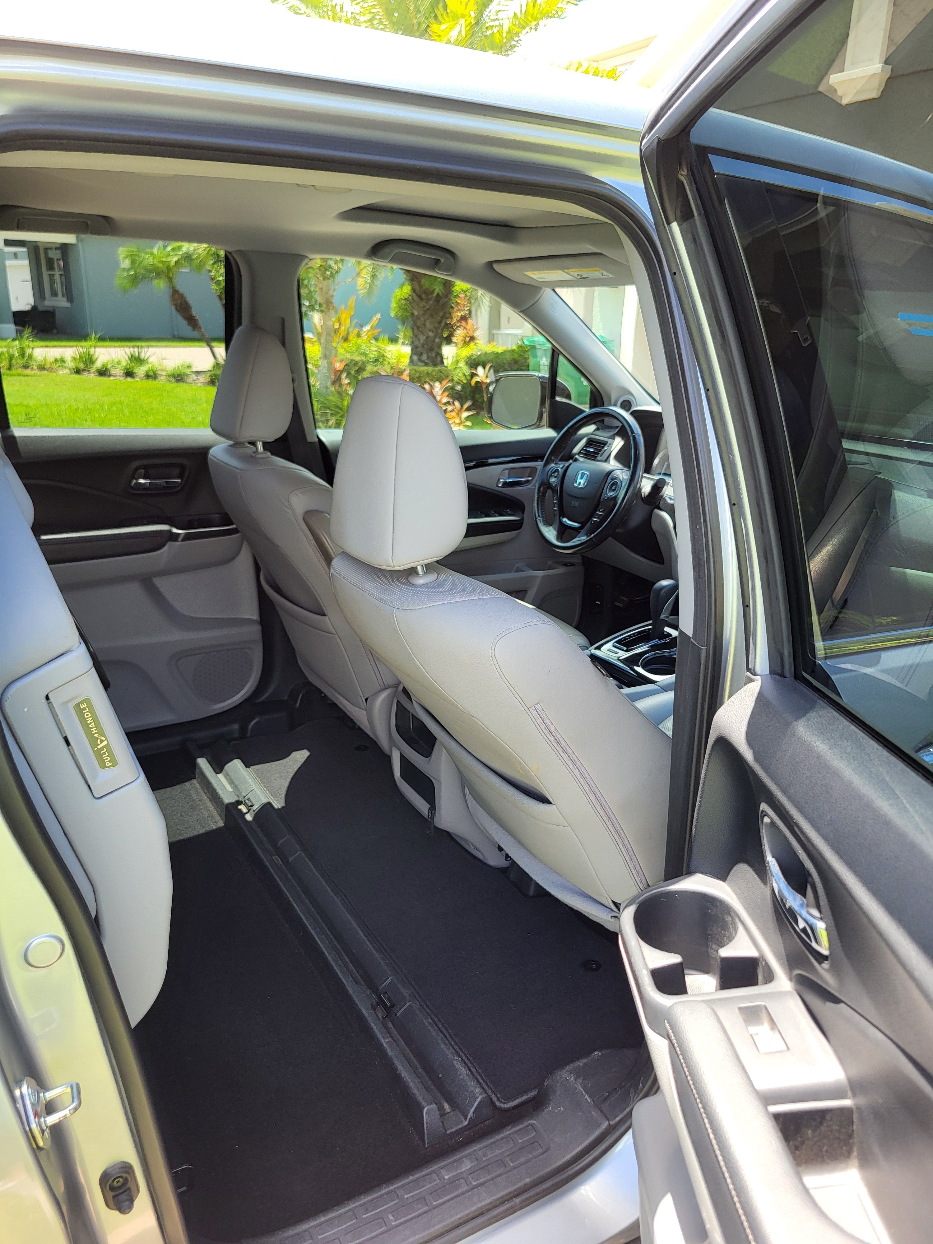 Used 2018 Honda Ridgeline RTL-E image 12
