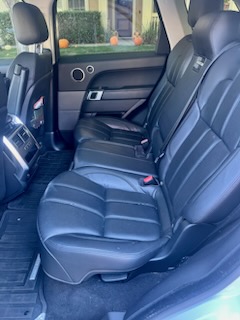 Used 2017 Land Rover Range Rover Sport SE AWD/4WD image 5