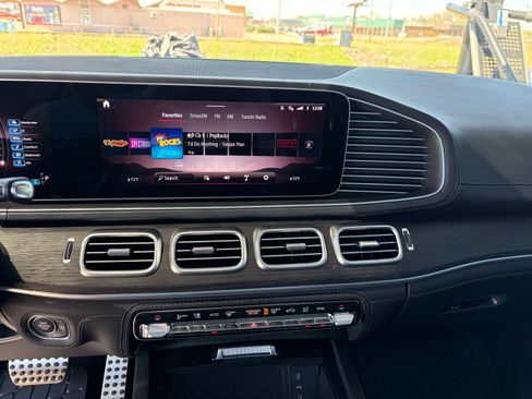 Used 2026 Mercedes-Benz GLE 53 AMG 4MATIC Coupe image 10