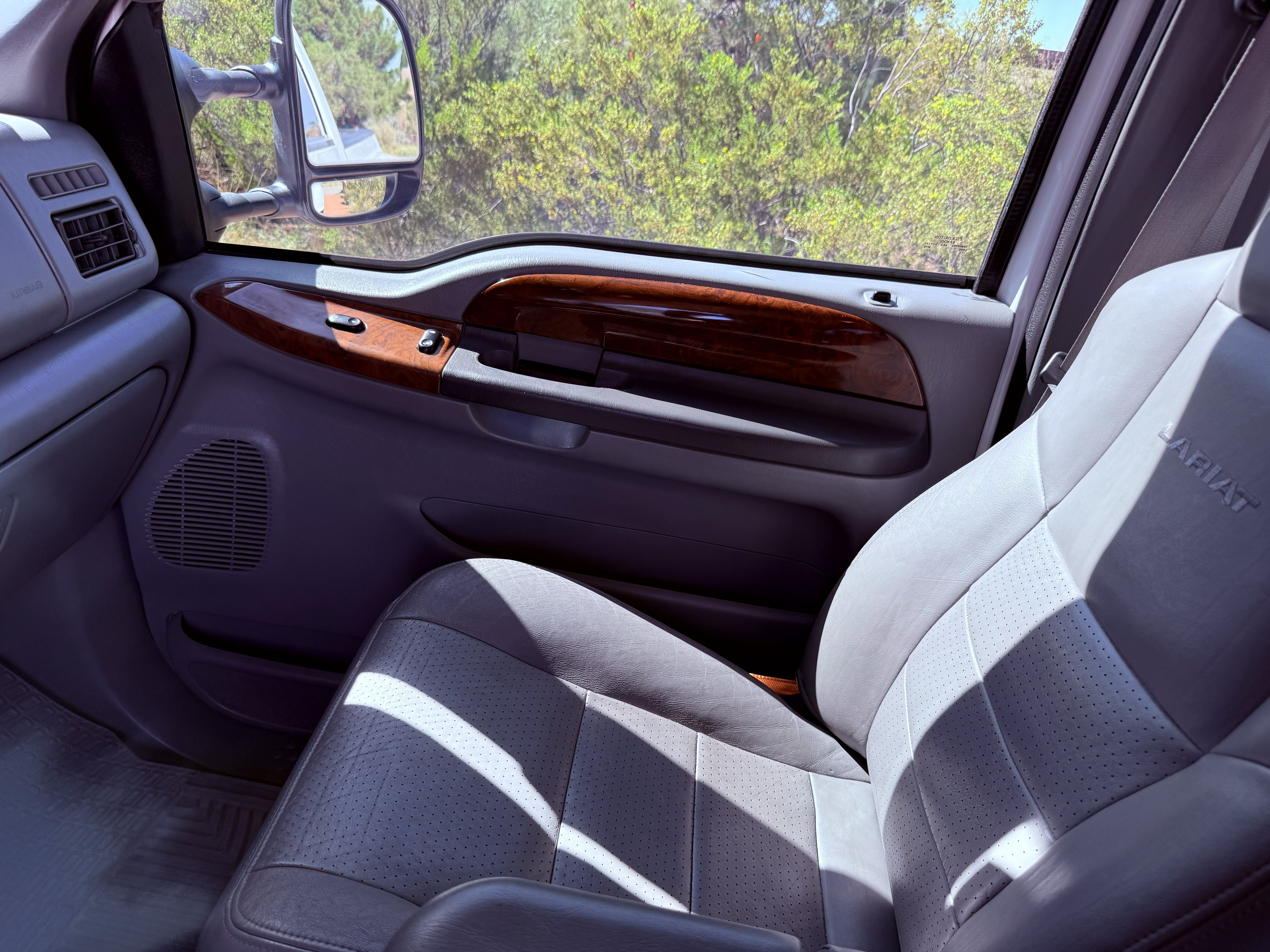 Used 2002 Ford F350 4x4 Crew Cab DRW Super Duty image 30