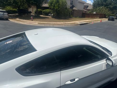 Used 2019 Ford Mustang Premium w/ Equipment Group 201A RWD image 9
