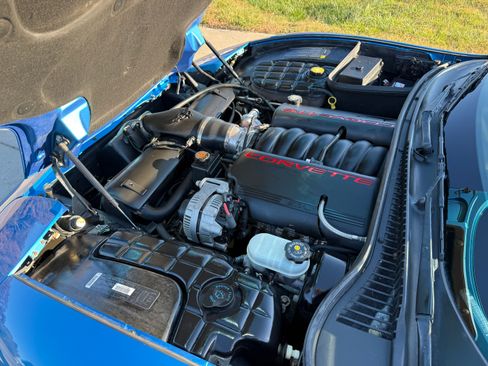 Used 1999 Chevrolet Corvette Coupe image 9