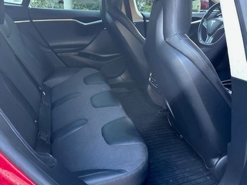 Used 2016 Tesla Model S 75 image 10