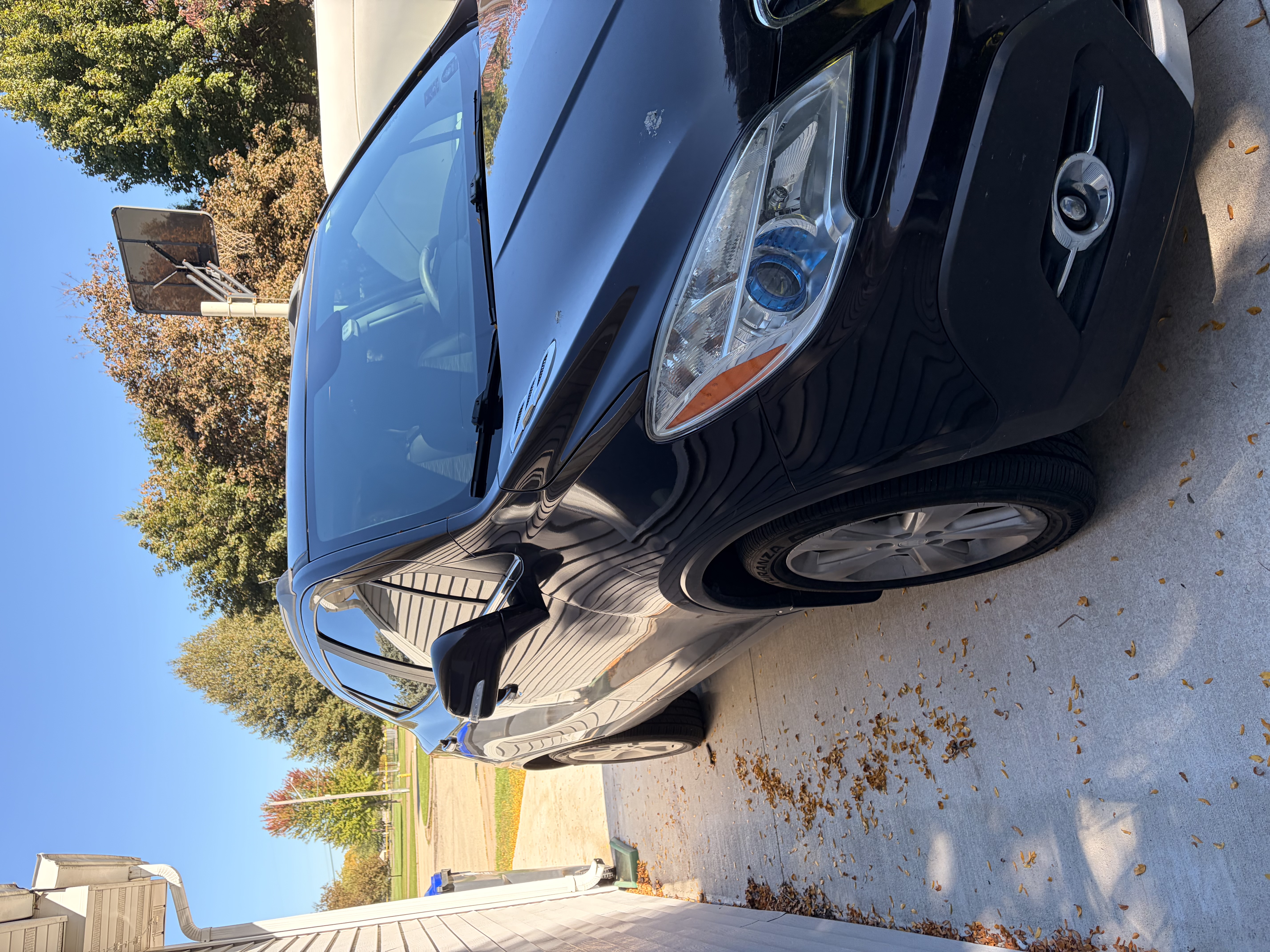 Used 2015 Buick Encore Convenience FWD image 2