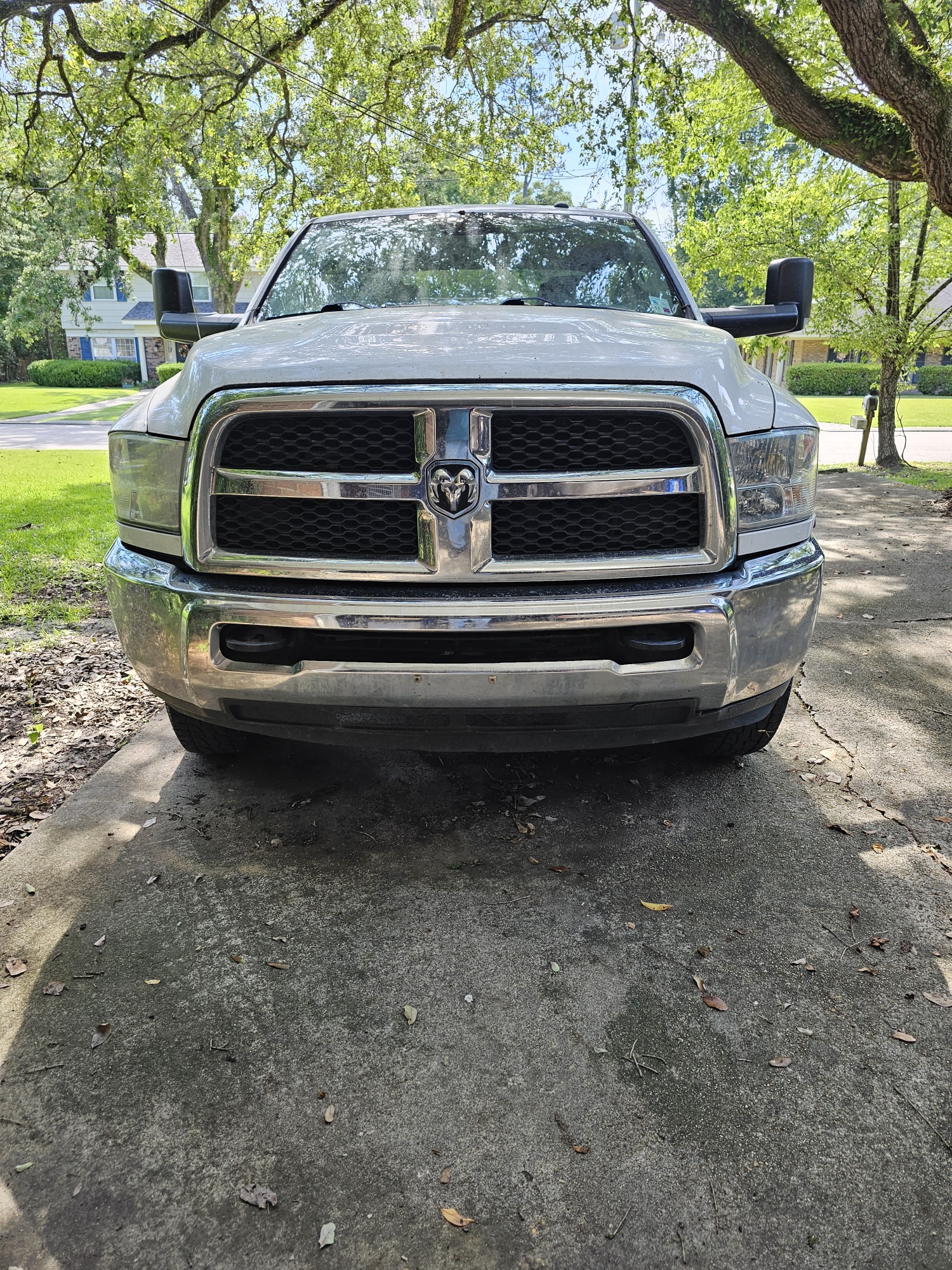 Used 2017 RAM 2500 Tradesman w/ Chrome Appearance Group AWD/4WD image 4