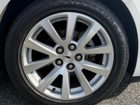 Used 2015 Chevrolet Malibu LTZ FWD image 27