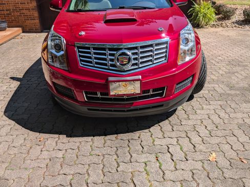 Used 2016 Cadillac SRX Luxury w/ Driver Awareness Package image 15