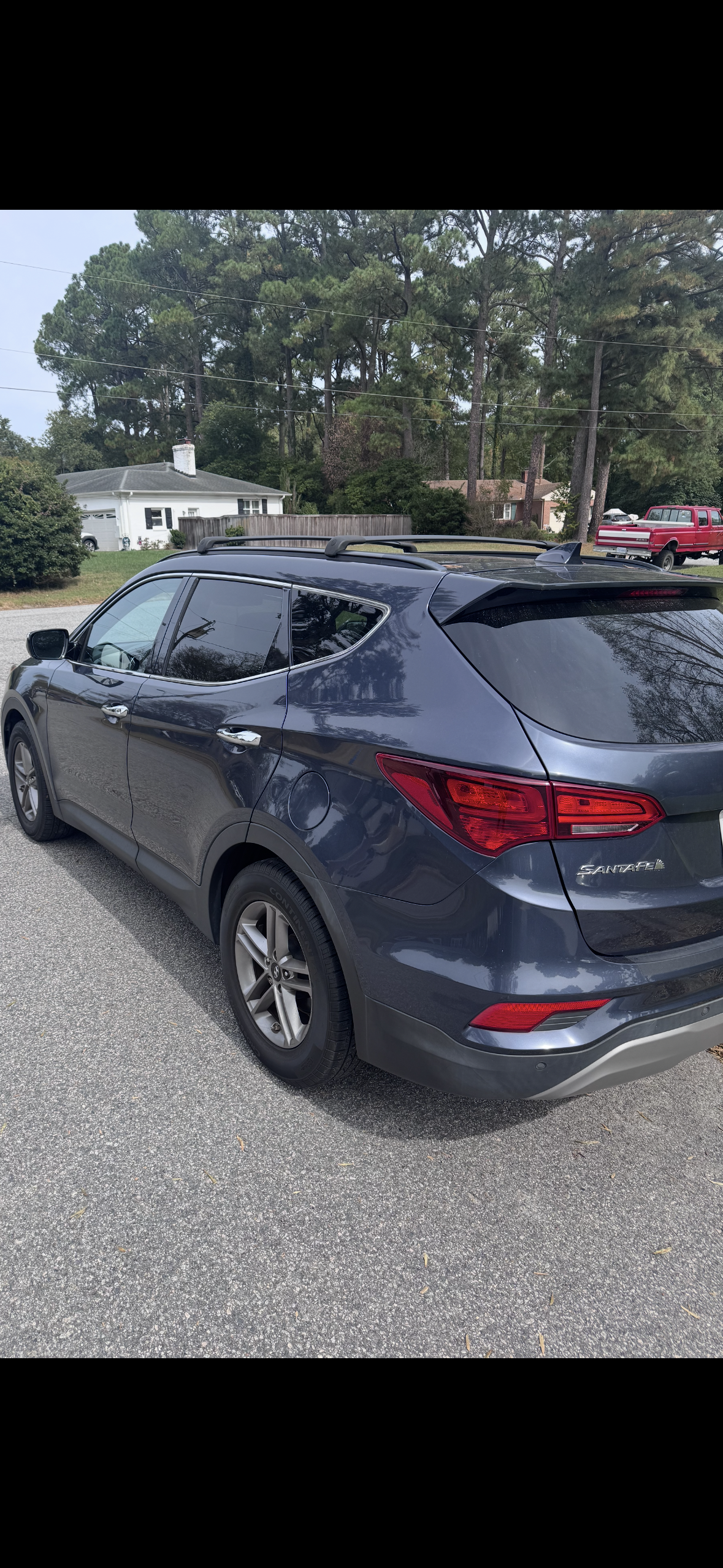Used 2017 Hyundai Santa Fe Sport w/ 2.4L Tech Package 04 FWD image 2