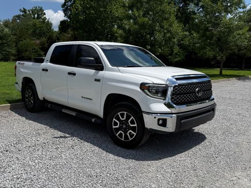 Used 2021 Toyota Tundra SR5 w/ TRD Off-Road Plus Package AWD/4WD image 4
