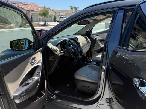 Used 2016 Hyundai Santa Fe Sport w/ Option Group 03 FWD image 10