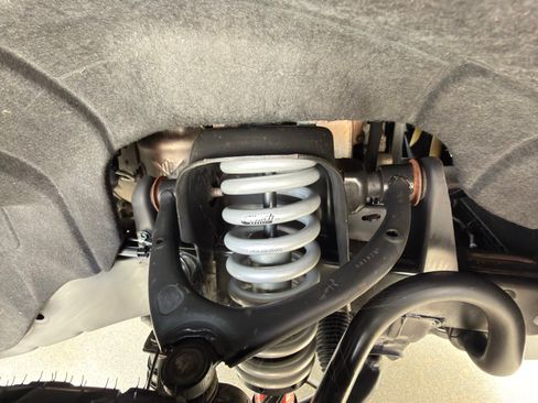 Used 2016 Chevrolet Colorado LT w/ LT Convenience Package RWD image 14