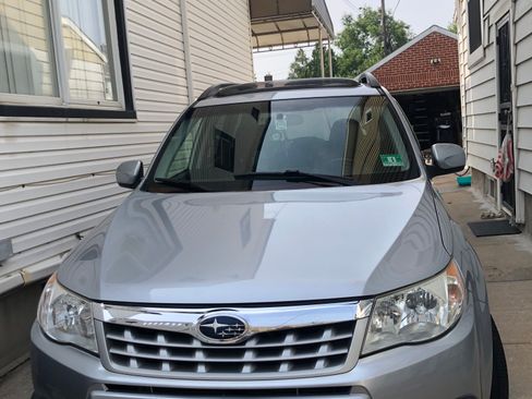 Used 2012 Subaru Forester 2.5X Premium image 2
