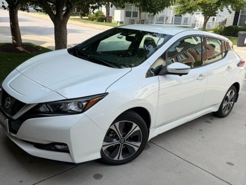 Used 2021 Nissan Leaf SL Plus FWD image 15
