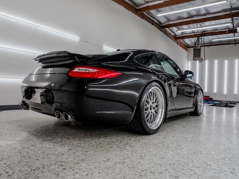 Used 2010 Porsche 911 Carrera S image 24