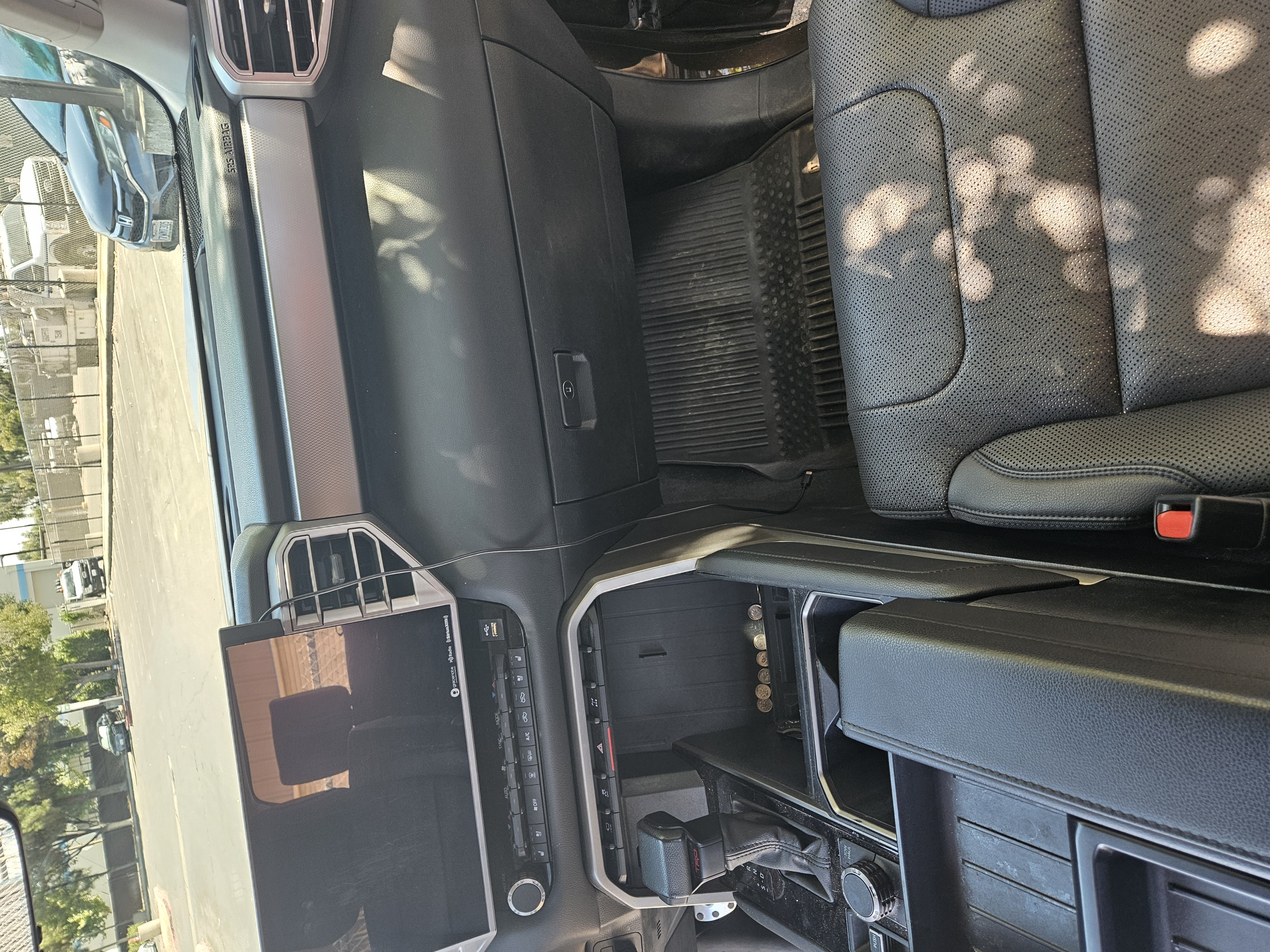 Used 2023 Toyota Tundra Limited w/ TRD Off-Road Package AWD/4WD image 13