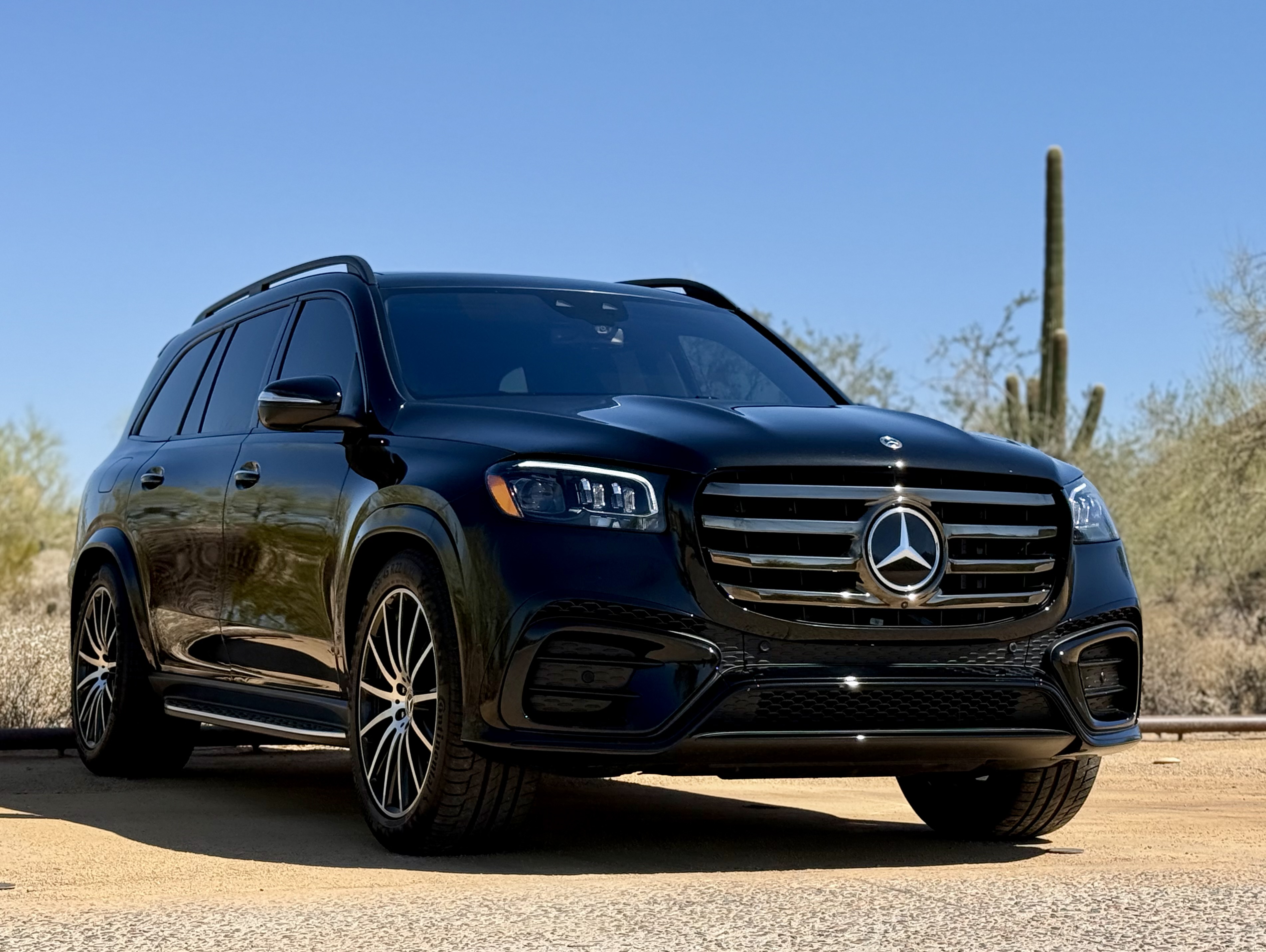 Used 2024 Mercedes-Benz GLS 580 4MATIC image 14