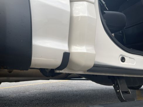 Used 2016 Ford F150 Limited w/ Trailer Tow Package image 28