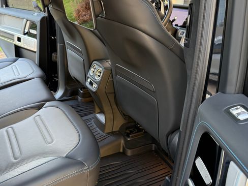 Used 2025 Mercedes-Benz G 580 w/ EQ Technology image 19