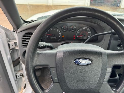 Used 2011 Ford Ranger XL image 10