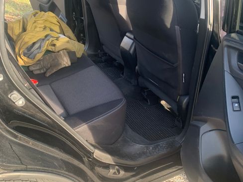 Used 2015 Subaru Forester 2.5i Premium image 9