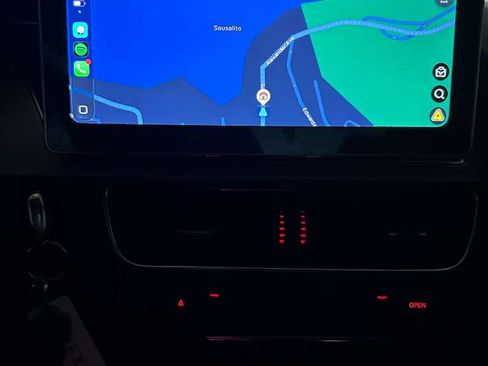 Used 2010 Audi A5 2.0T Premium Plus w/ Premium Plus Pkg image 8