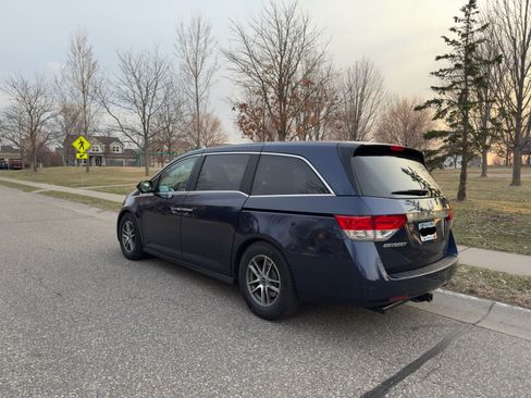 Used 2014 Honda Odyssey EX-L image 2