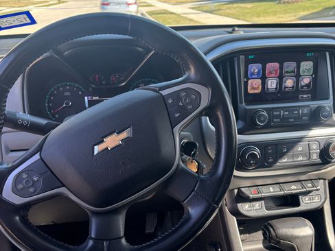 Used 2016 Chevrolet Colorado LT w/ Luxury Package, Chrome image 14