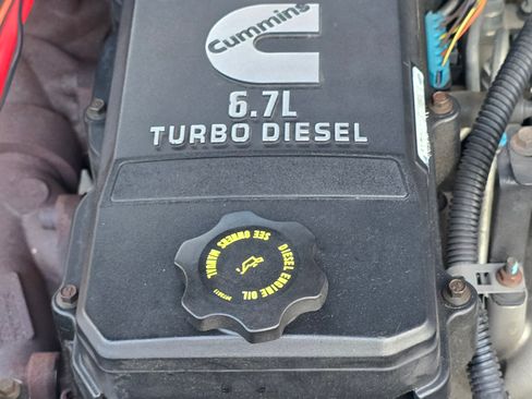 Used 2015 RAM 2500 Laramie image 19