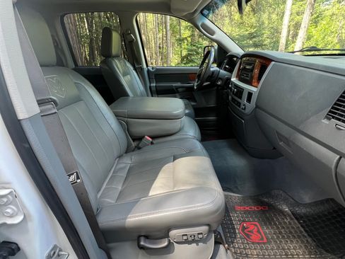 Used 2007 Dodge Ram 3500 Truck Laramie AWD/4WD image 18