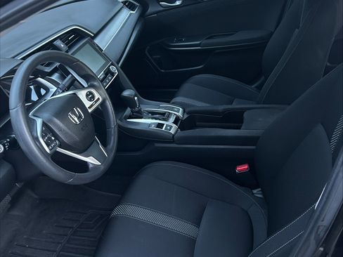 Used 2018 Honda Civic EX image 6