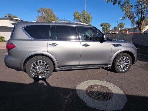 Used 2014 INFINITI QX80 Sport Utility 4D w/ Theater Package image 16
