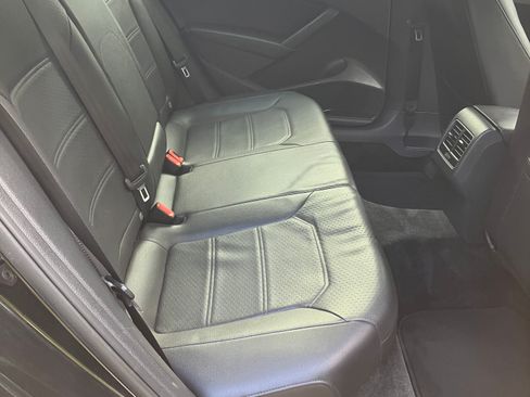 Used 2015 Volkswagen Passat TDI SE FWD image 13