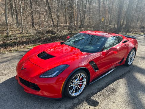 Used 2017 Chevrolet Corvette Z06 image 6