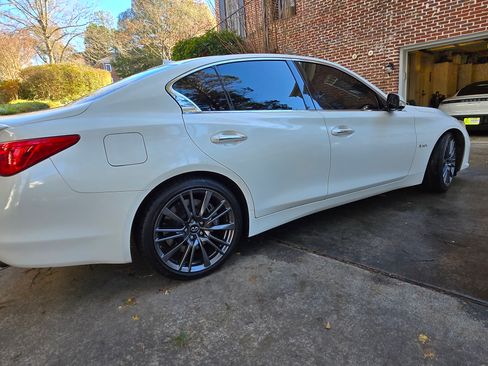 Used 2016 INFINITI Q50 Red Sport 400 image 2