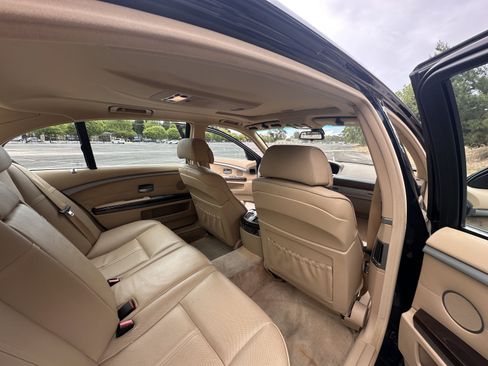 Used 2006 BMW 750Li RWD image 14