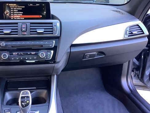 Used 2016 BMW M235i Coupe image 19