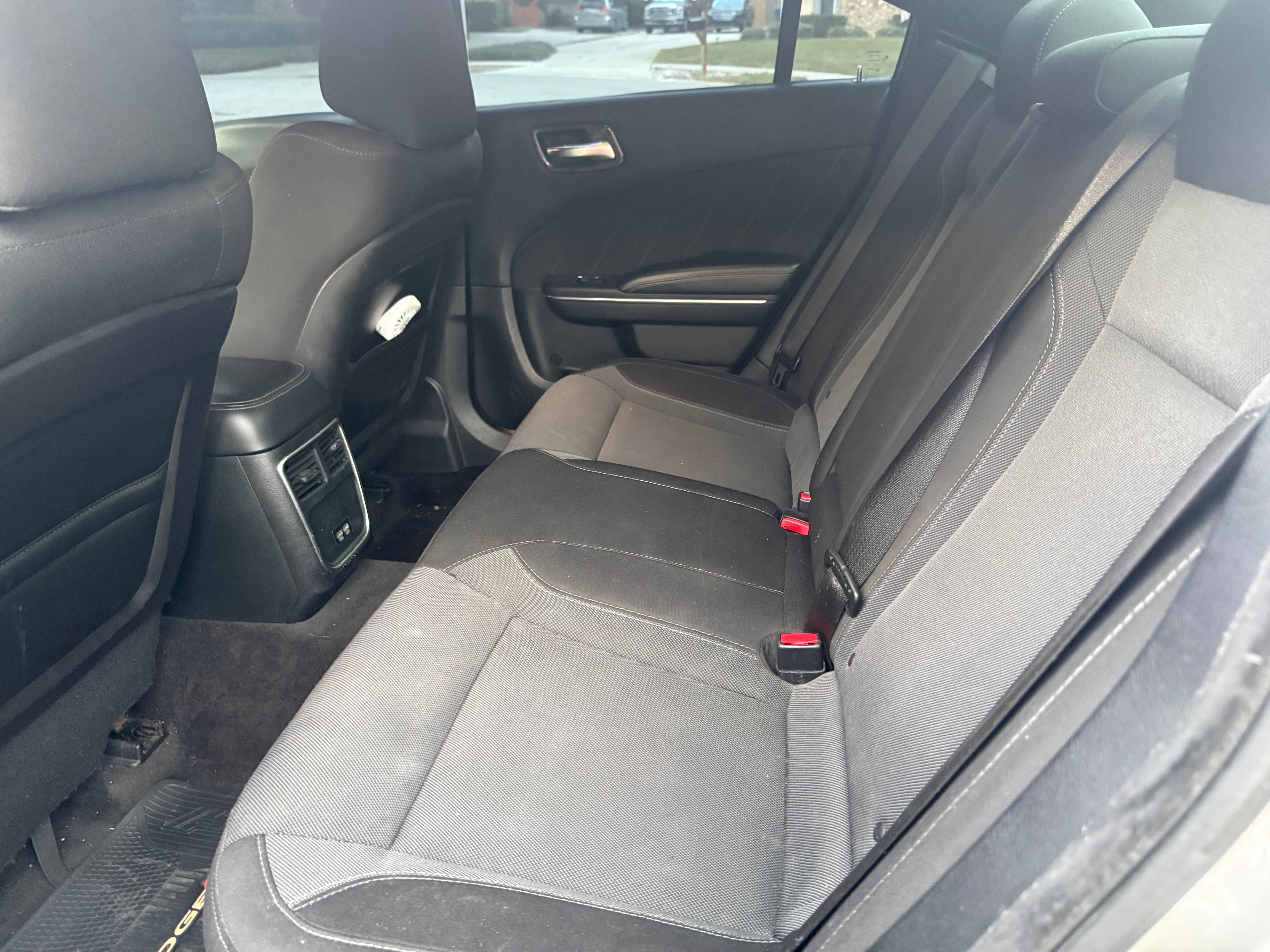 Used 2016 Dodge Charger R/T RWD image 19