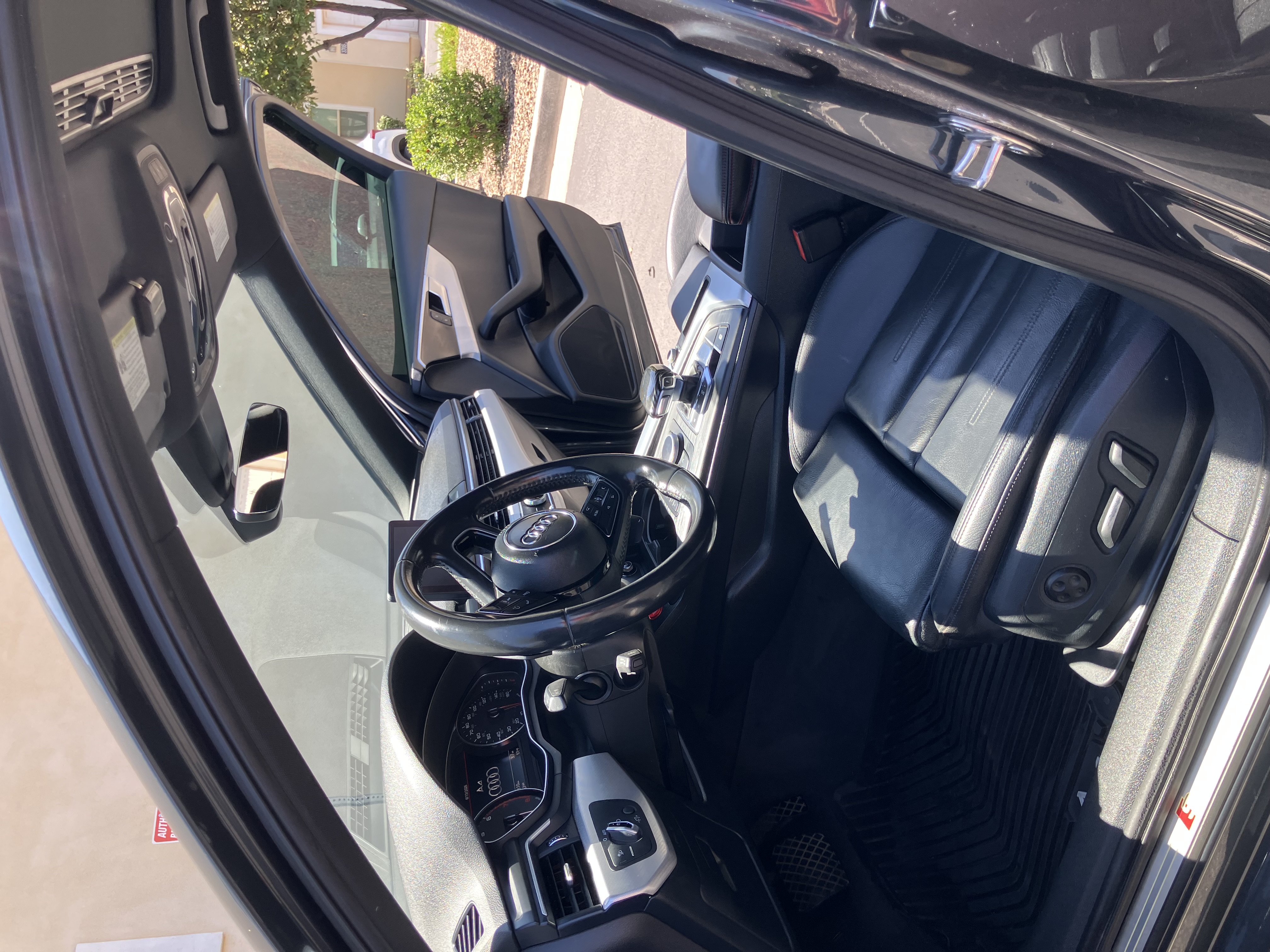 Used 2018 Audi A4 2.0T Ultra Premium w/ Convenience Package FWD image 6