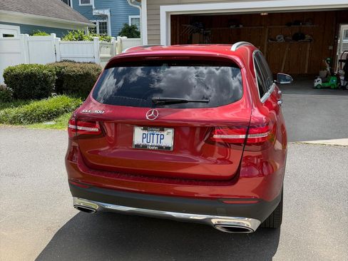 Used 2017 Mercedes-Benz GLC 300 image 6