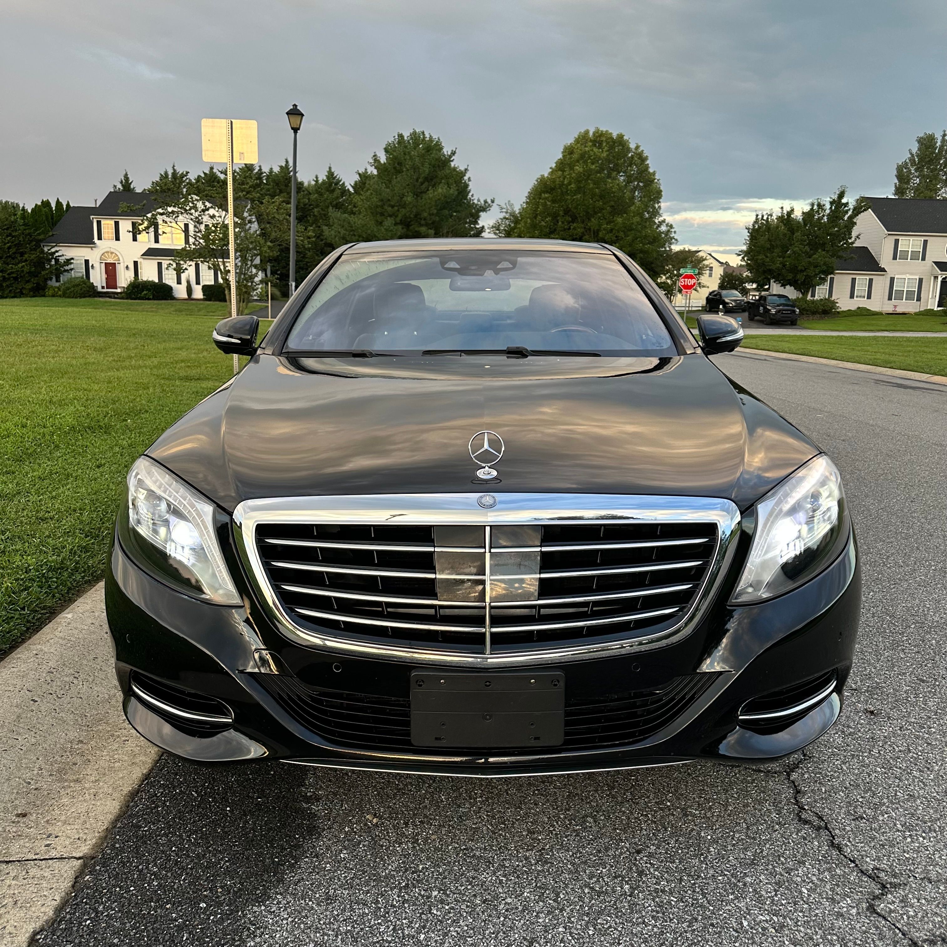 Used 2015 Mercedes-Benz S 550 4MATIC Sedan image 2