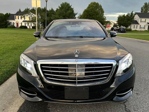 Used 2015 Mercedes-Benz S 550 4MATIC Sedan image 2
