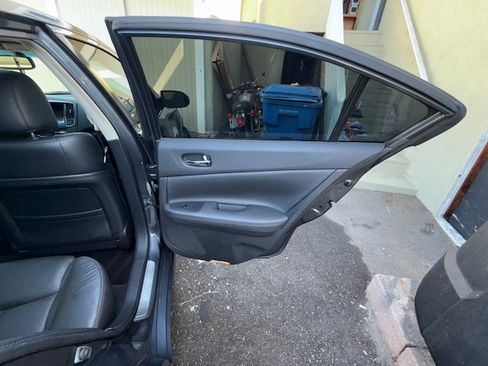 Used 2012 Nissan Maxima 3.5 SV w/ Premium Pkg image 17