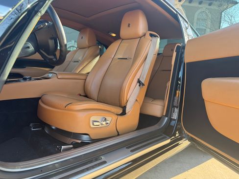 Used 2020 Rolls-Royce Wraith RWD image 5