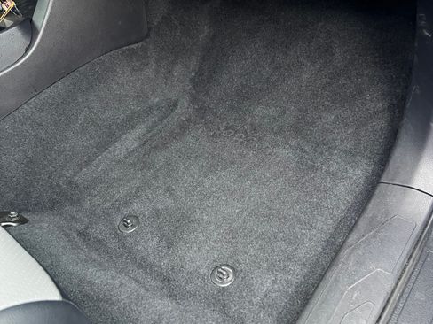 Used 2021 Toyota Tacoma TRD Off-Road image 15